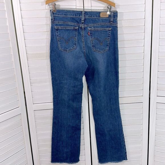 Levi's Bootcut 550 Relaxed Stretch Size 8L 8 Long - Picture 11 of 15